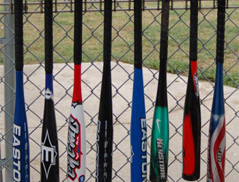 Best Bat Length & Weight Guide for Young Players